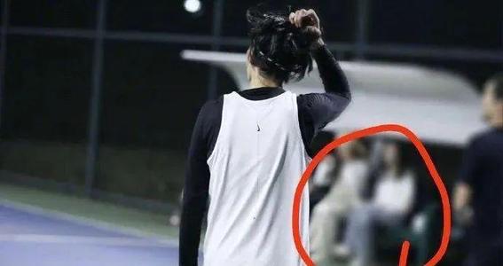 吴亦凡叶可儿在一起是真的吗?是什么关系在交往吗?_知识驿站 吴亦凡叶可儿在一起是真的吗?是什么关系在交往吗?