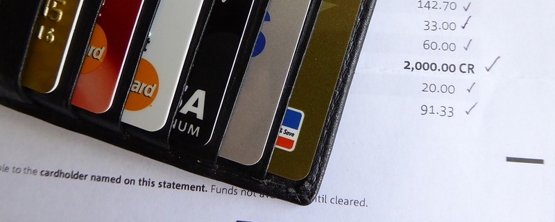 渤海银行信用卡自游白金卡年费 详细规定如下
