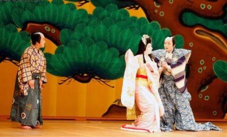 日本歌舞伎四大家族，内部都是平民，并非豪门