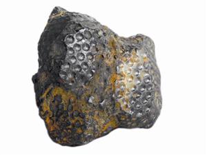 怎样说明一块石头是陨石？怎样鉴定一块石头值不值钱