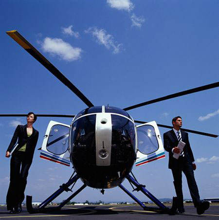 私人直升机可以随便飞吗？私人直升机价格及图片