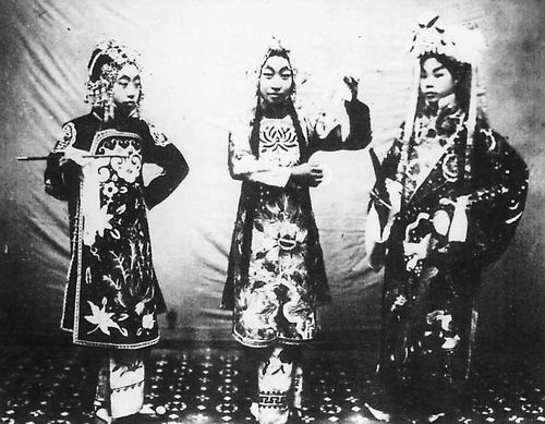 京剧为什么要勒头？京剧在清朝时期叫什么