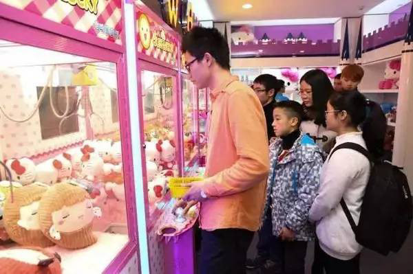娃娃机娃娃摆放有什么套路？商场摆放娃娃机需要什么手续